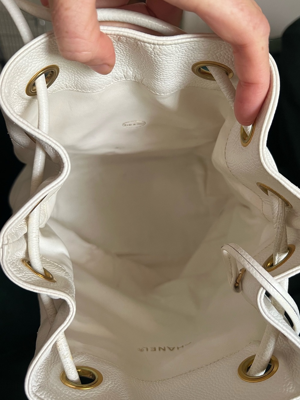 Vintage CHANEL Timeless Drawstring Sling Crossbody Backpack Caviar Medium White - Picture 12 of 15